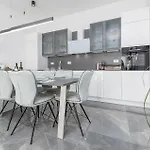 Appartement Beautiful In With Wifi